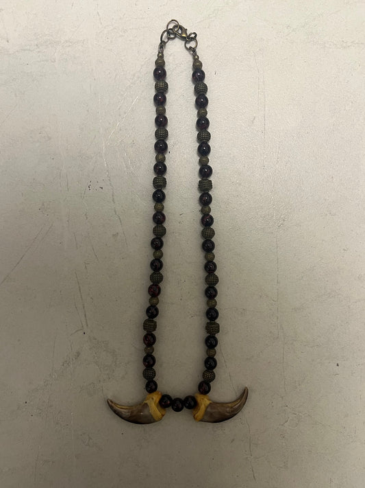 2 Bear Claws Necklace