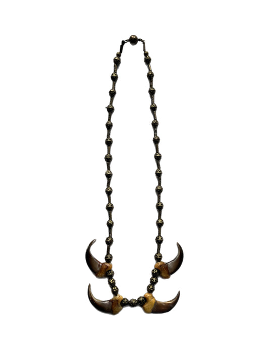 4 Bears Claws Necklace