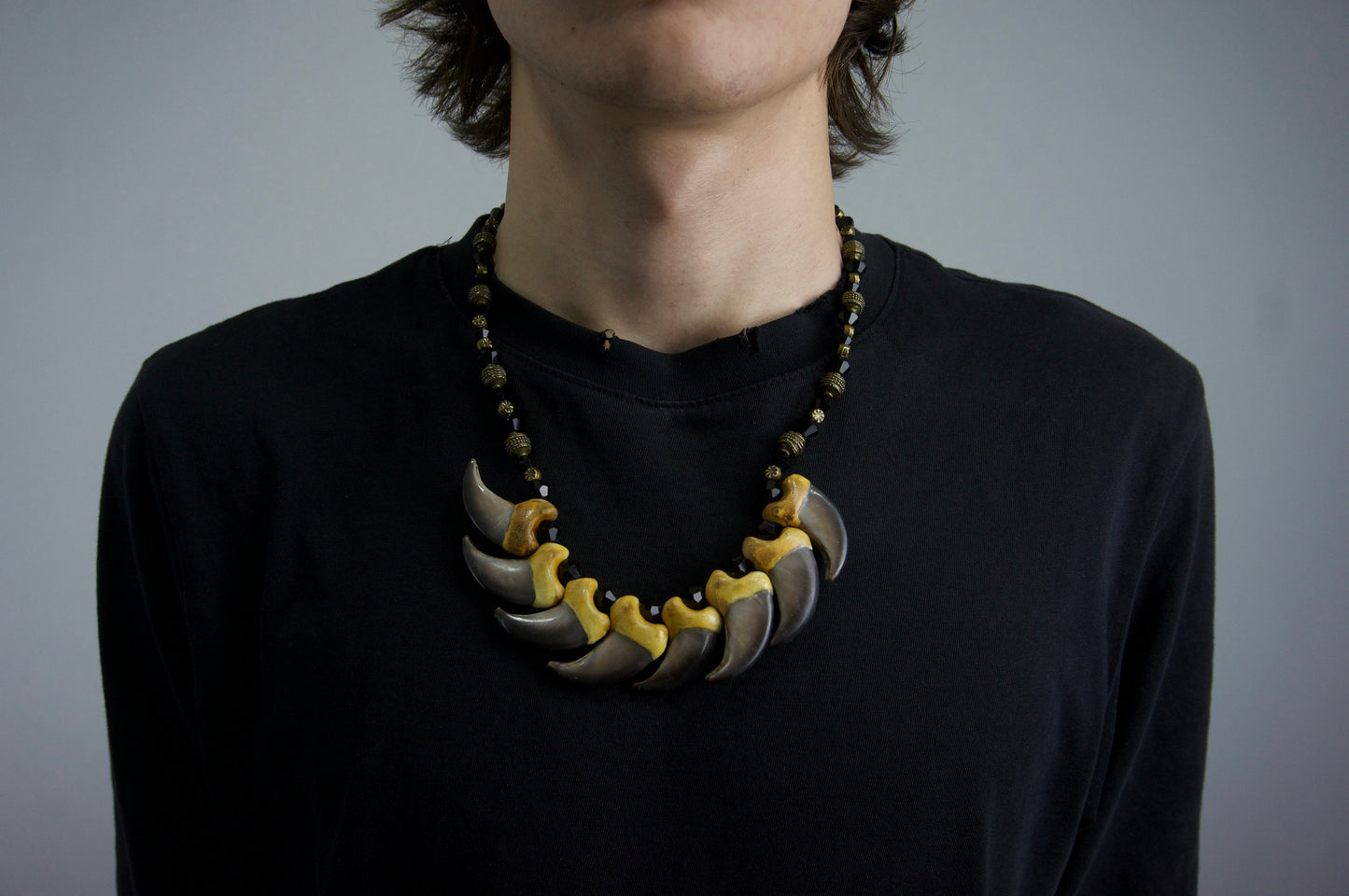 8 Bear Claws Necklace